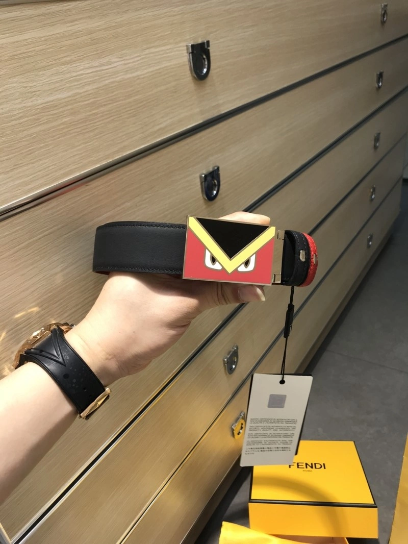 Fendi Belts Trendsetting 286229