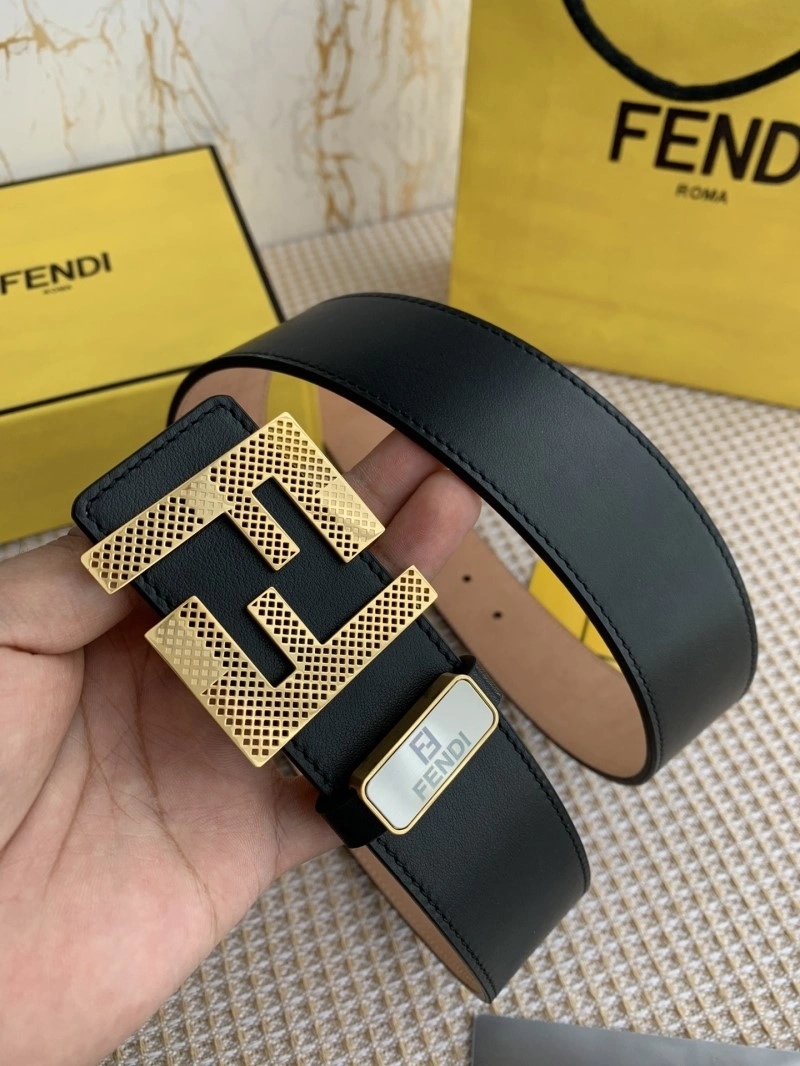 Versatile Fendi Belts 286131