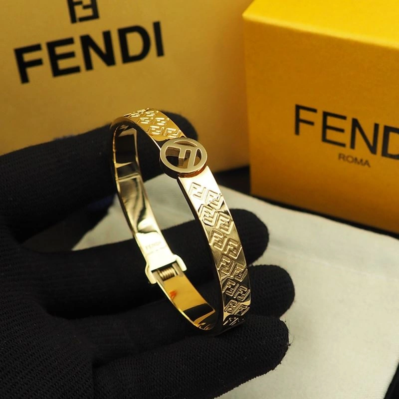 Bright Fendi Bracelets 213071