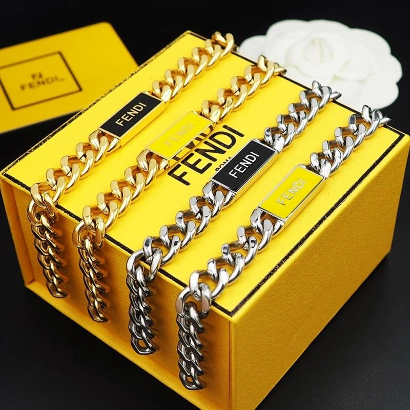 Fendi Bracelets Effortless 213068