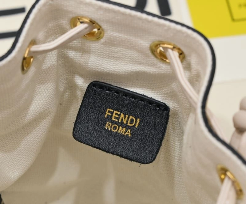 ZipUp Fendi Bucket Bags 85404
