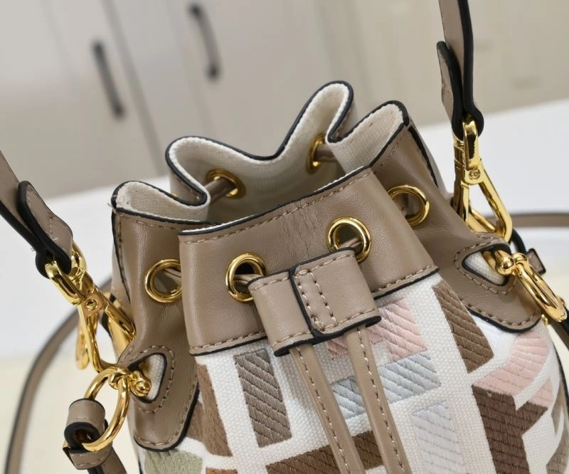 Fendi Bucket Bags UrbanStyle 85426