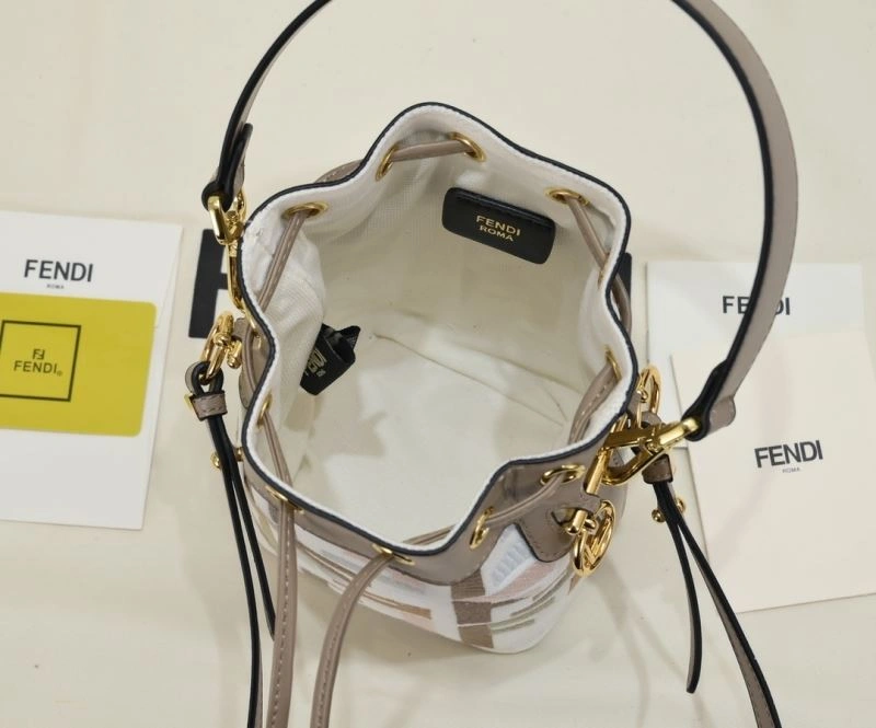 Fendi Bucket Bags UrbanStyle 85426