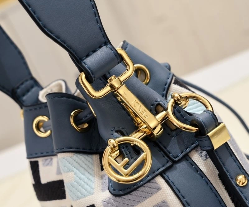 Supportive Fendi Bucket Bags 85400