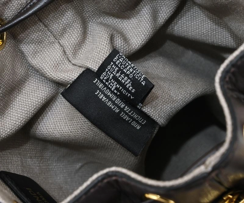 Fendi Bucket Bags Contemporary 85398