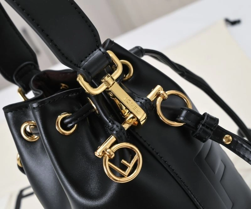 WellDesigned Fendi Bucket Bags 85394