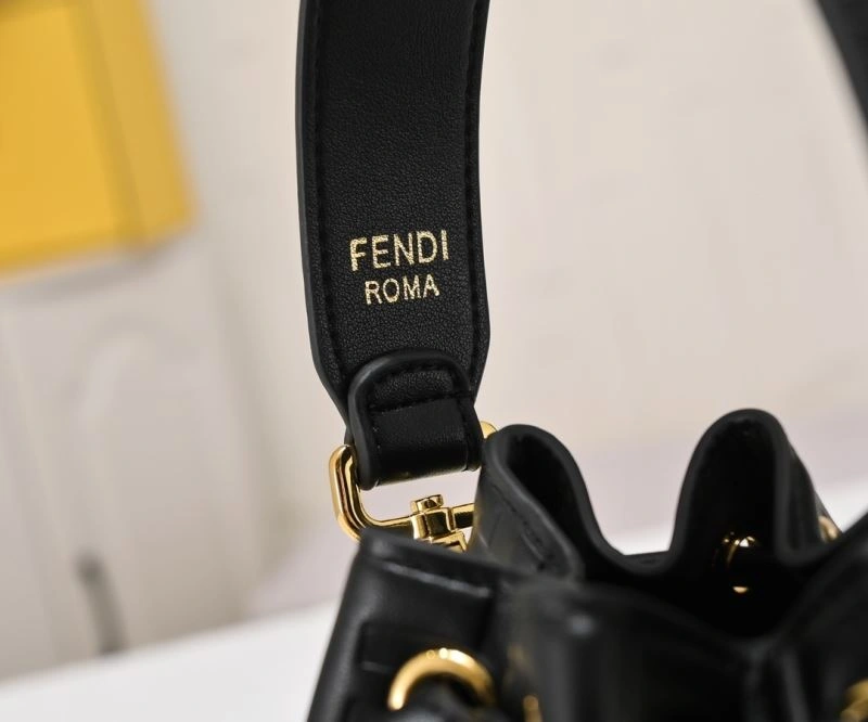 Fendi Bucket Bags Lightweight 85387