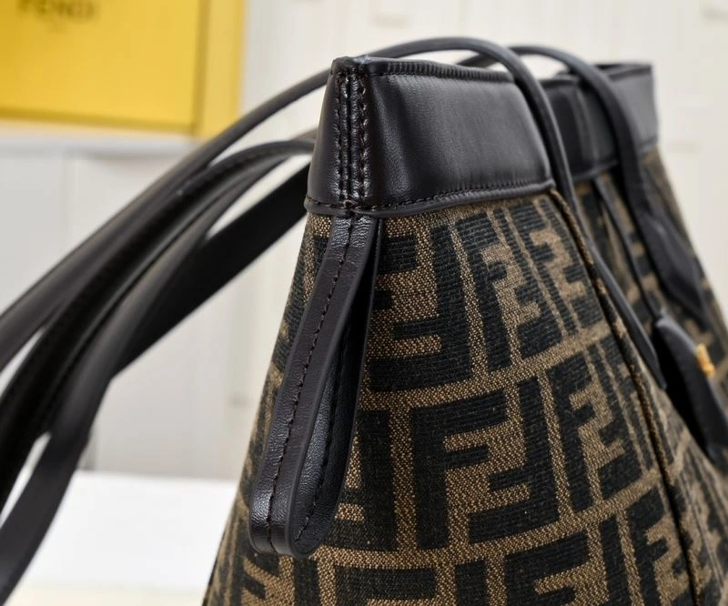 Fendi Bucket Bags Comfortable 85382