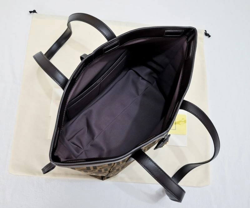 Fendi Bucket Bags Comfortable 85382