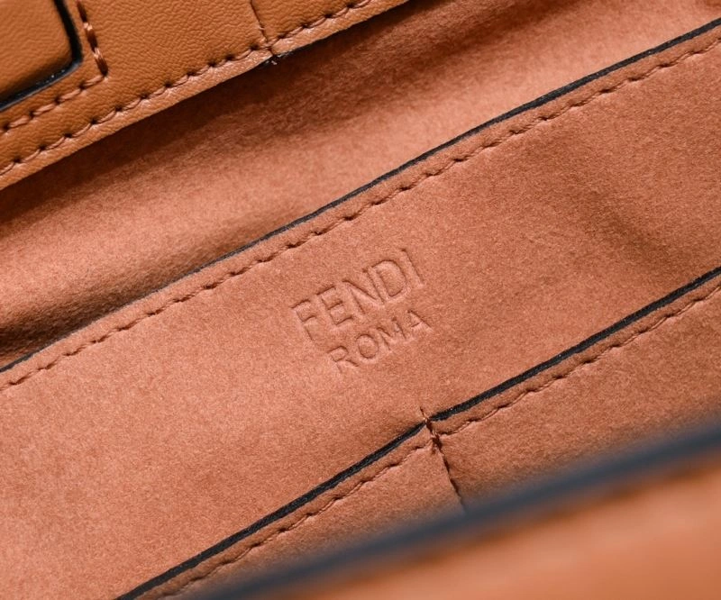 Fendi Bucket Bags Comfortable 85384