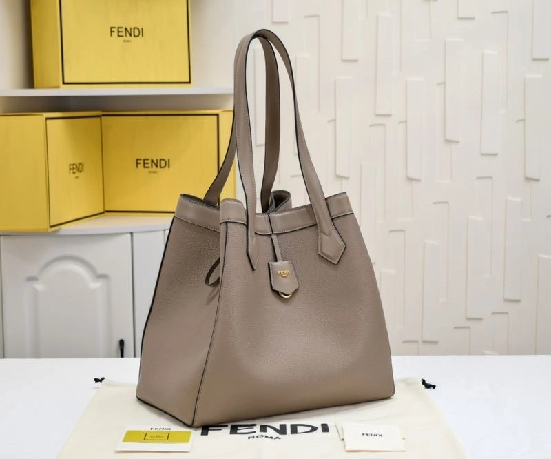 Fendi Bucket Bags WellDesigned 85376