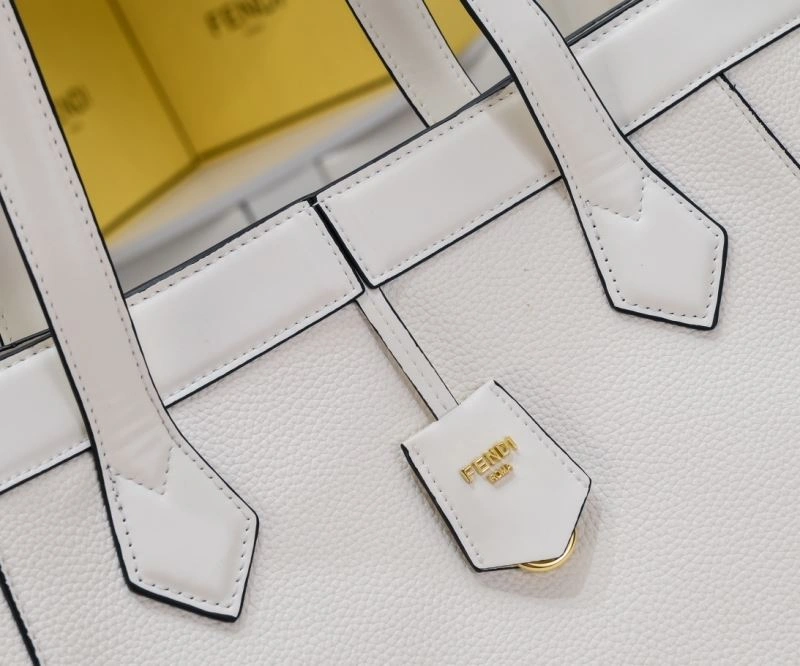 Practical Fendi Bucket Bags 85368