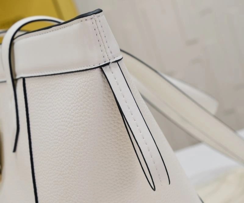Fendi Bucket Bags WrinkleFree 85371