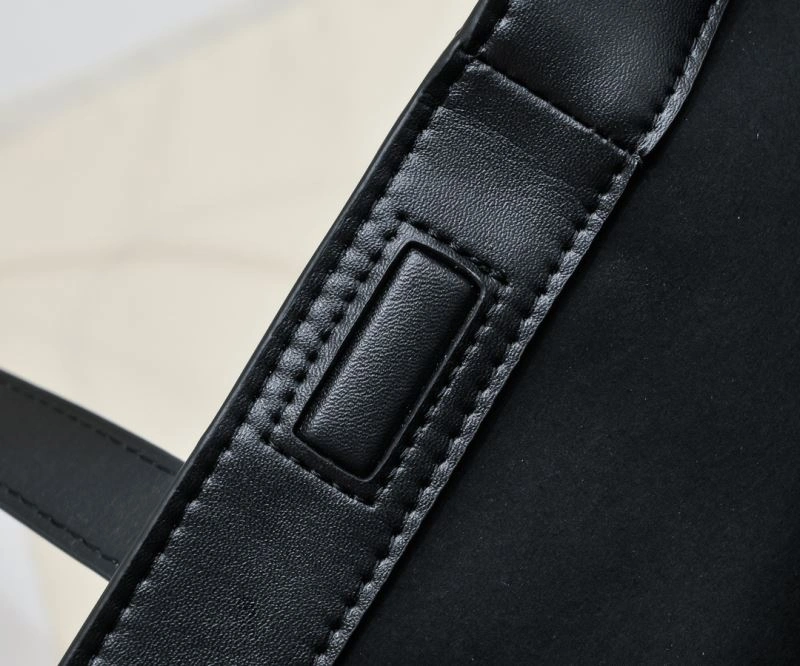 Fendi Bucket Bags Breathable 85370