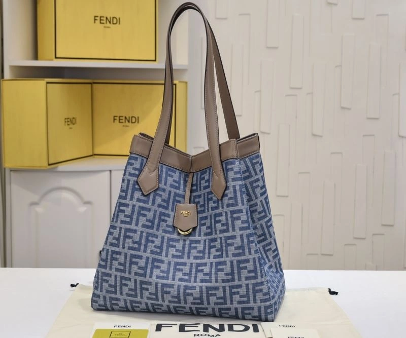 Elegant Fendi Bucket Bags 85367