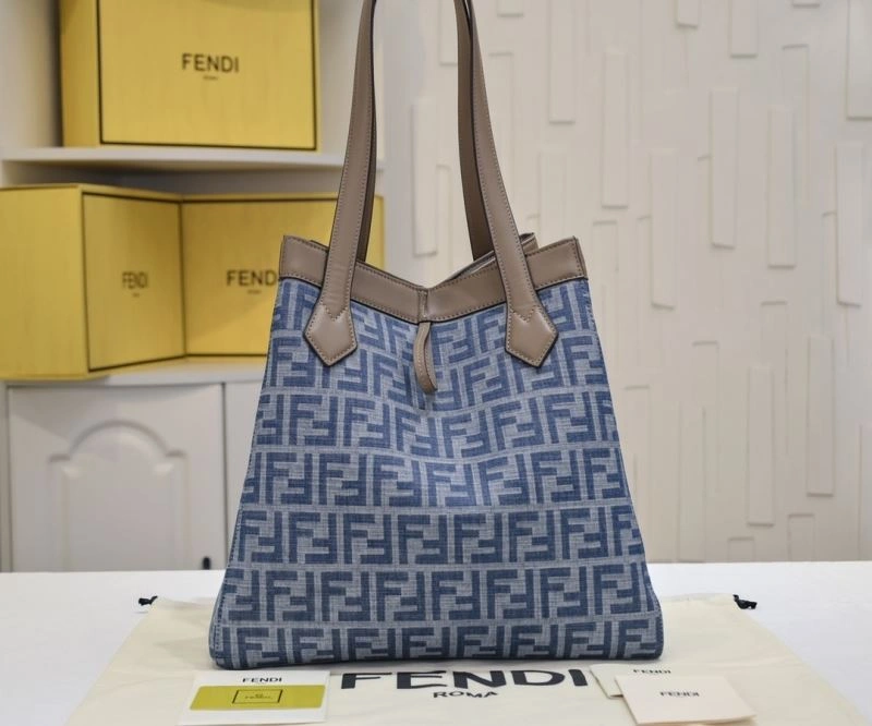 Elegant Fendi Bucket Bags 85367