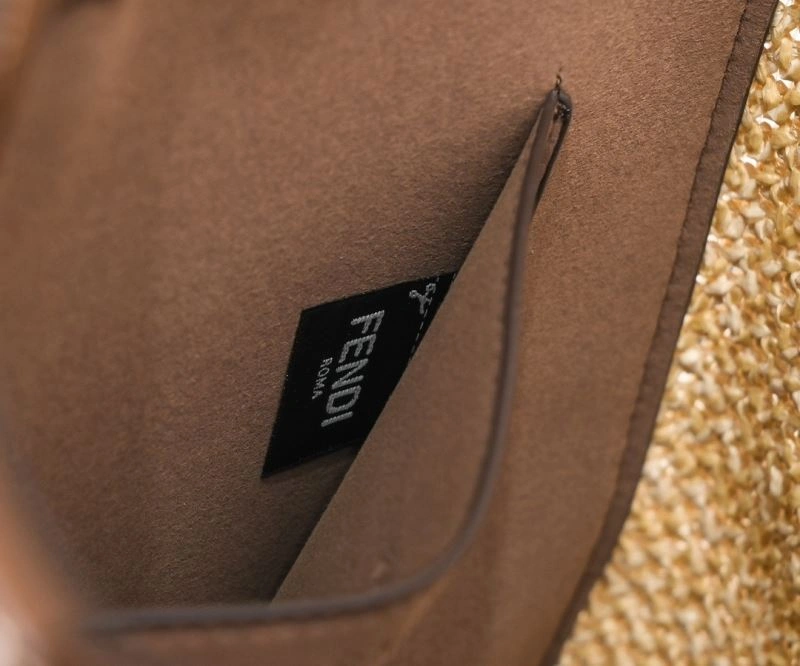 Fendi Bucket Bags Chic 85365