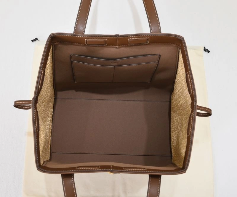 Fendi Bucket Bags Chic 85365