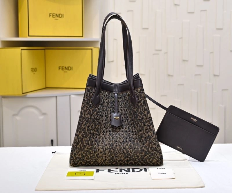 Fendi Bucket Bags Comfortable 85362