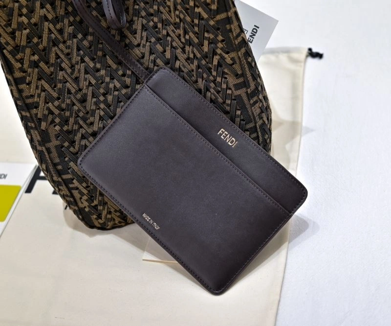 Fendi Bucket Bags Comfortable 85362