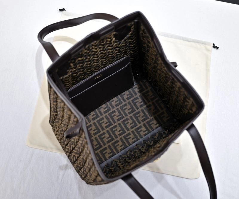 Fendi Bucket Bags Comfortable 85362