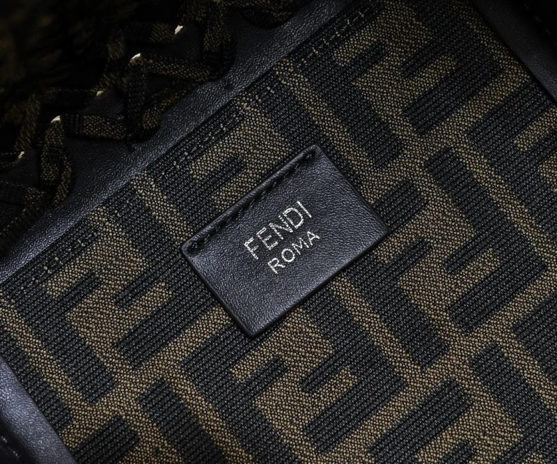 Fendi Bucket Bags Stretchable 85360