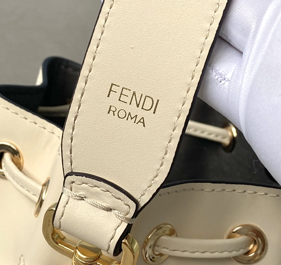 Thermal Fendi Bucket Bags 76847