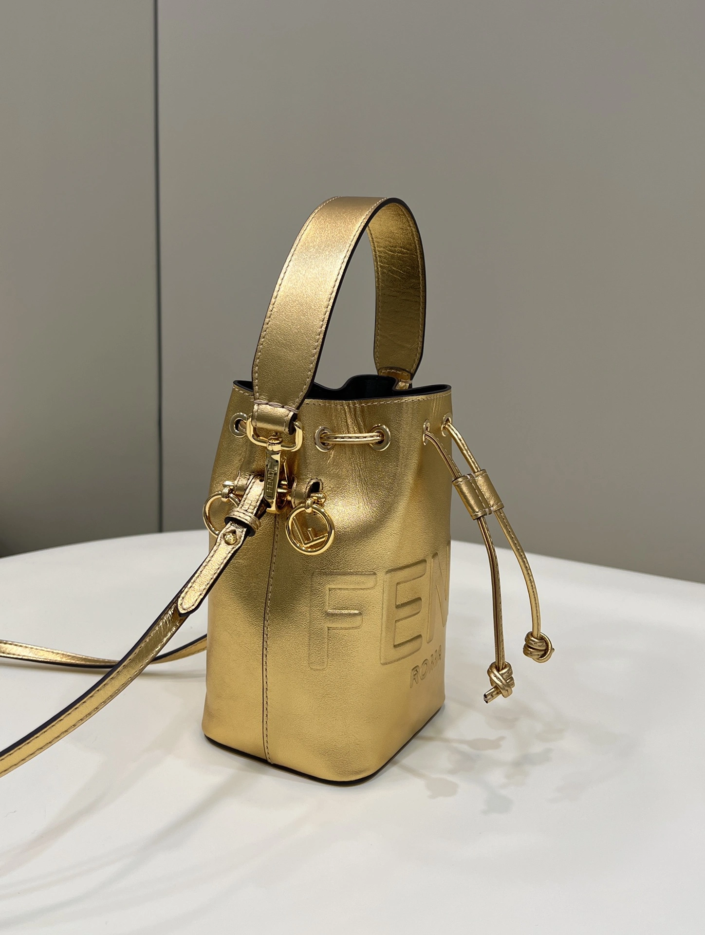 Fendi Bucket Bags ZeroBulk 76828