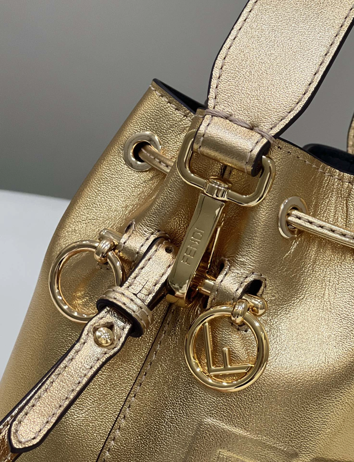 Fendi Bucket Bags ZeroBulk 76828