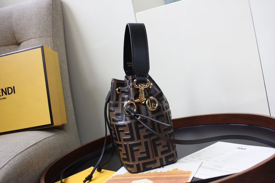 Fendi Bucket Bags Unisex 76830