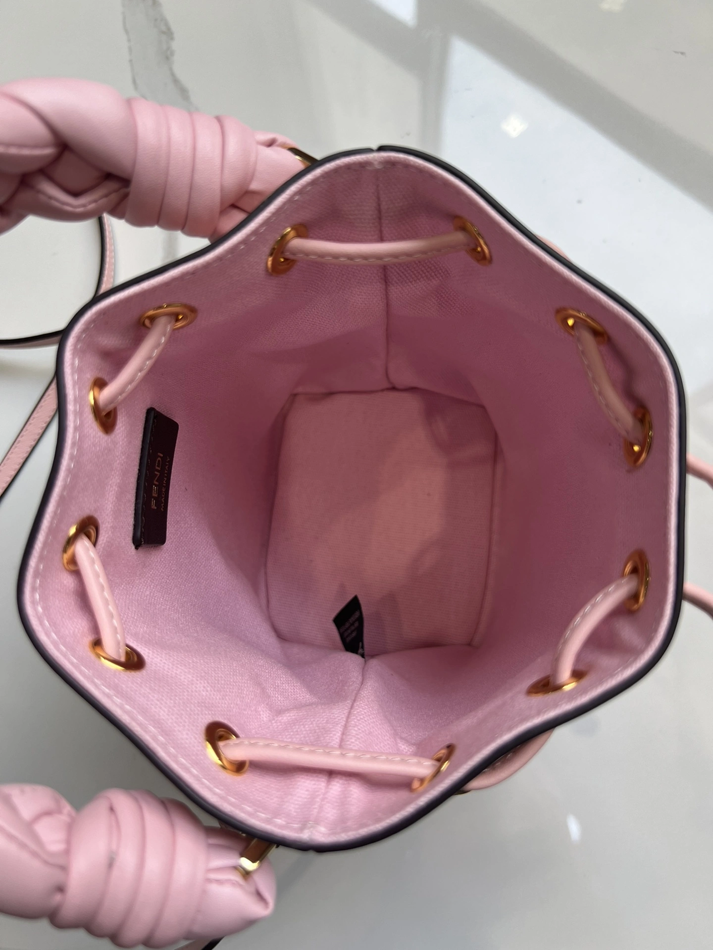 Fendi Bucket Bags Stretchable 76831