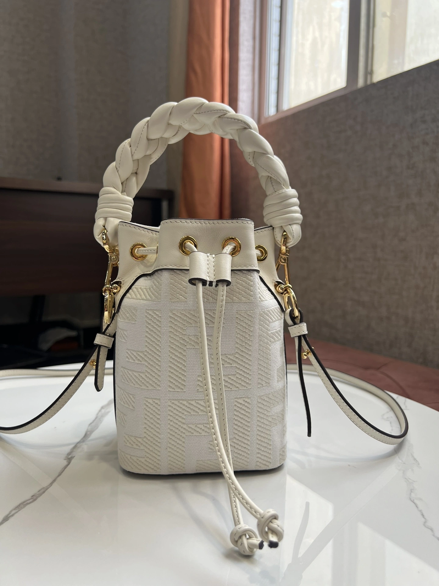 NewStyle Fendi Bucket Bags 76841