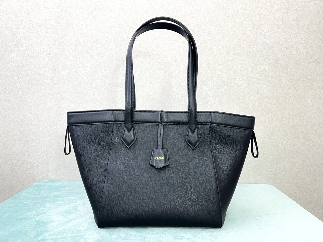 Fendi Bucket Bags FashionForward 76842