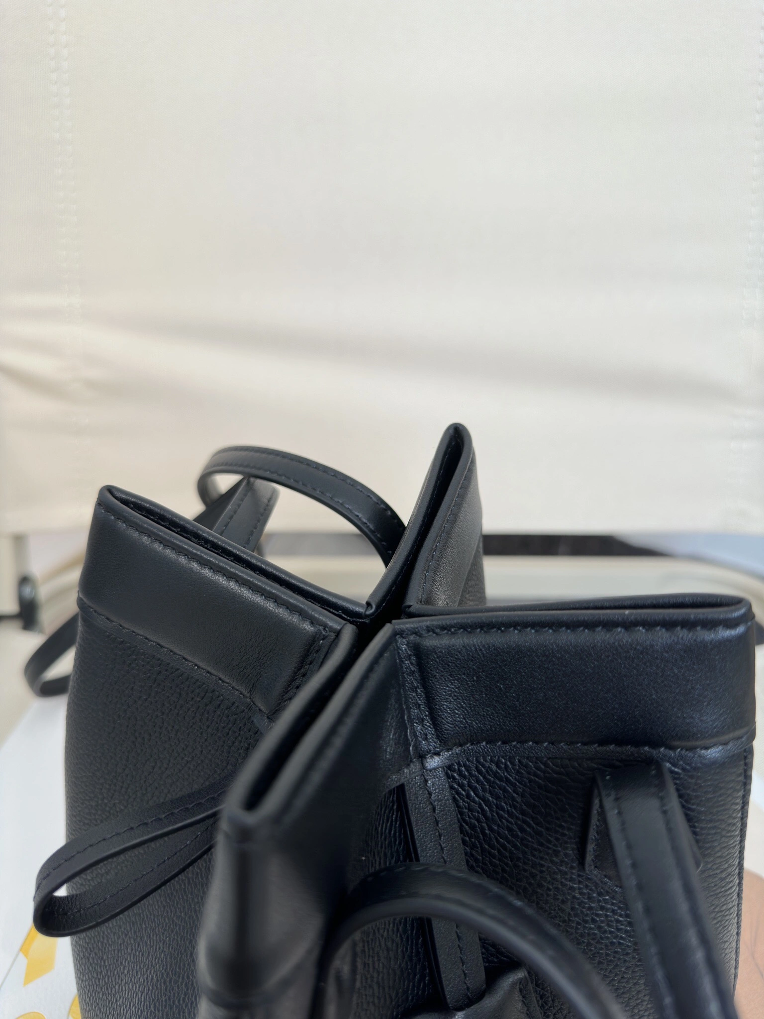 Fendi Bucket Bags Vibrant 76843
