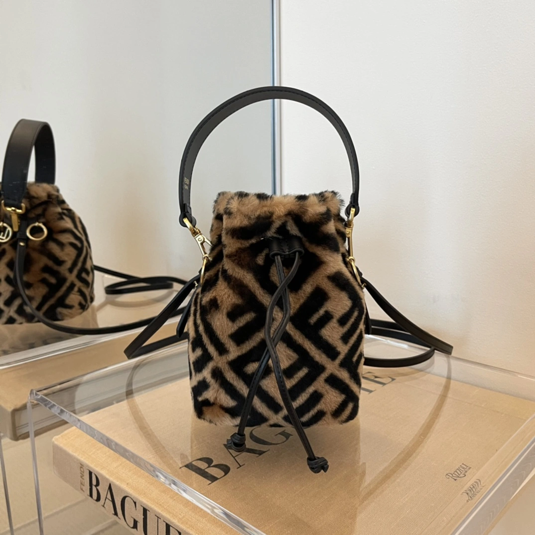 Functional Fendi Bucket Bags 76824