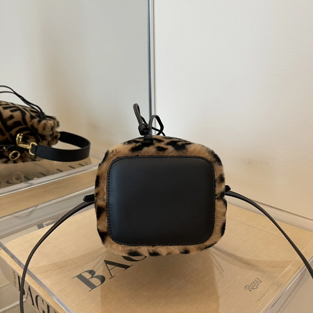 Functional Fendi Bucket Bags 76824
