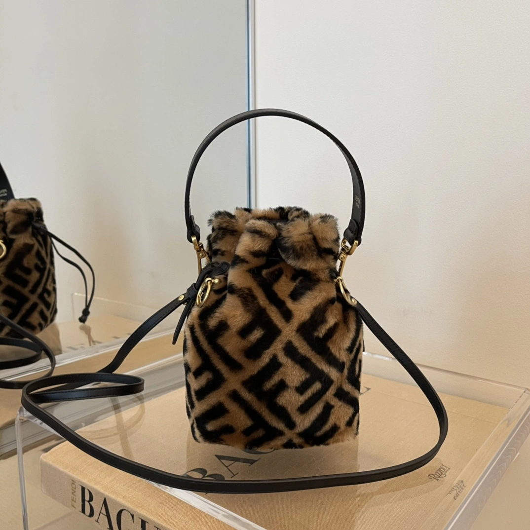 Functional Fendi Bucket Bags 76824