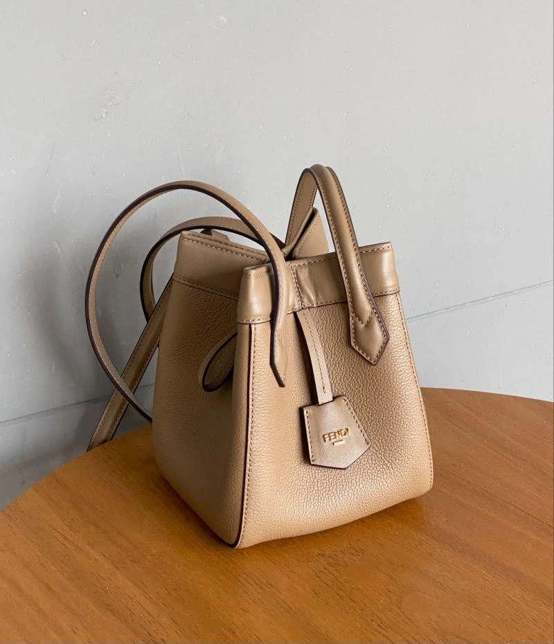 Trendy Fendi Bucket Bags 72954
