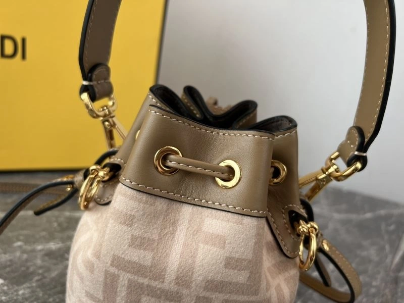 Fendi Bucket Bags Casual 72962