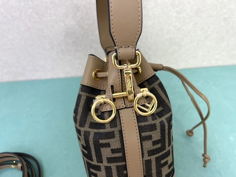 Affordable Fendi Bucket Bags 73031