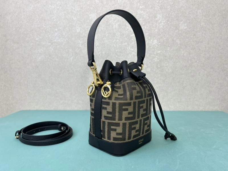 SmoothTexture Fendi Bucket Bags 72964