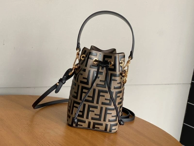 Fendi Bucket Bags AllSeason 72947