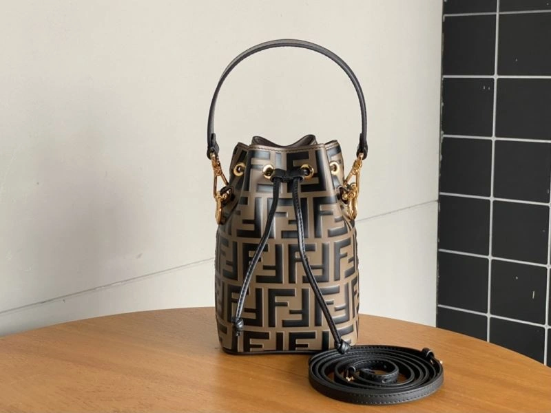 Fendi Bucket Bags AllSeason 72947