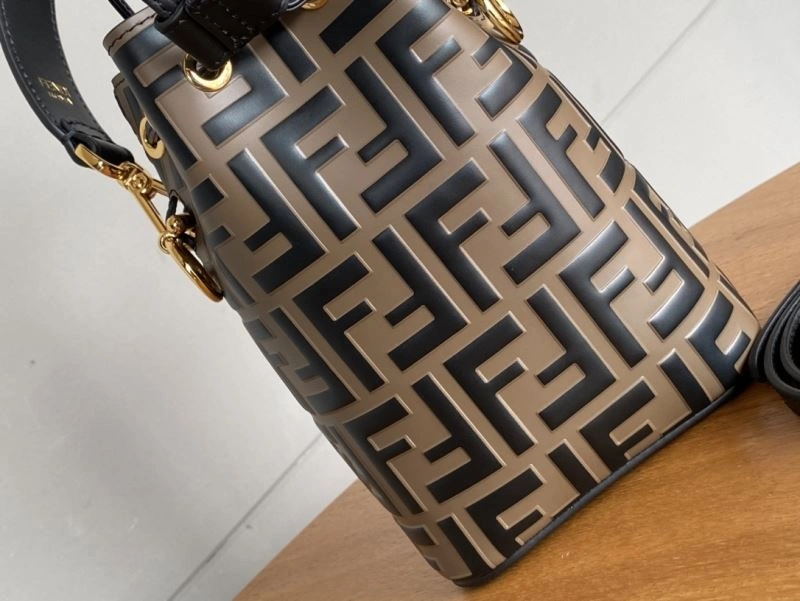 Fendi Bucket Bags AllSeason 72947