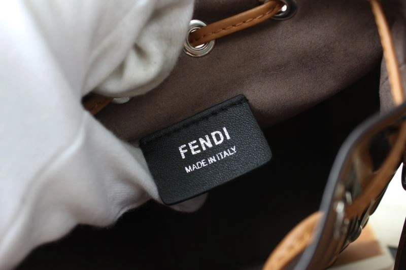 Functional Fendi Bucket Bags 72942