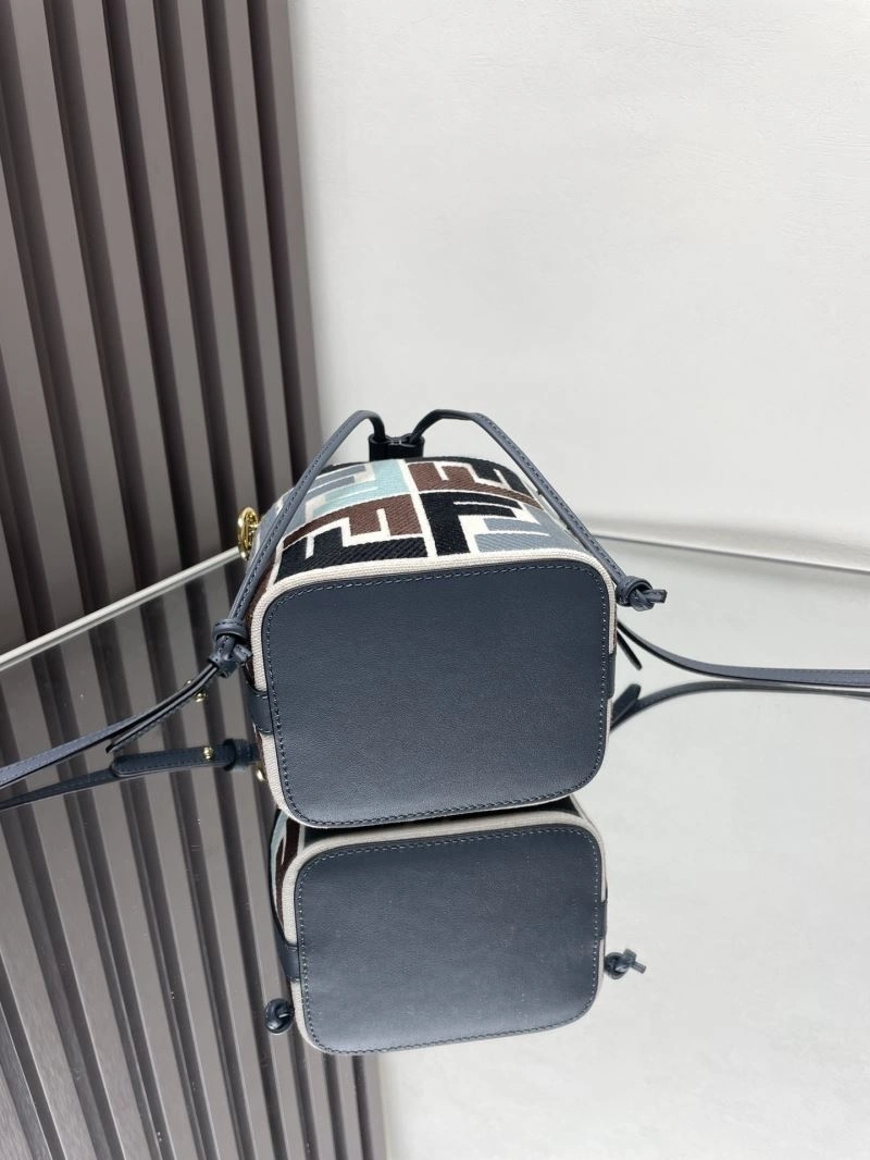 Fendi Bucket Bags FlexibleFit 72949