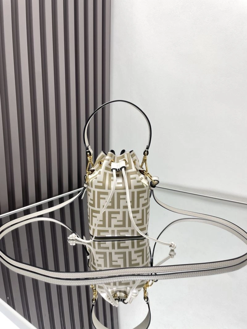 Fendi Bucket Bags Durable 72937
