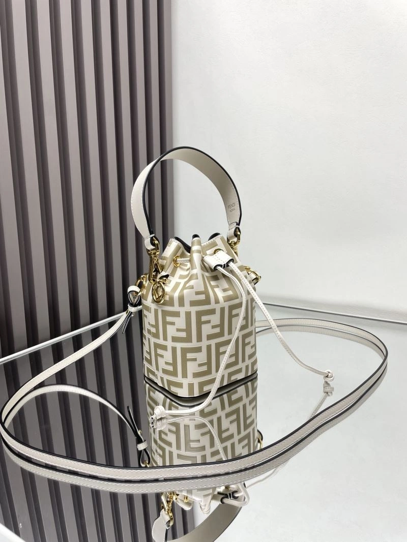 Fendi Bucket Bags Durable 72937