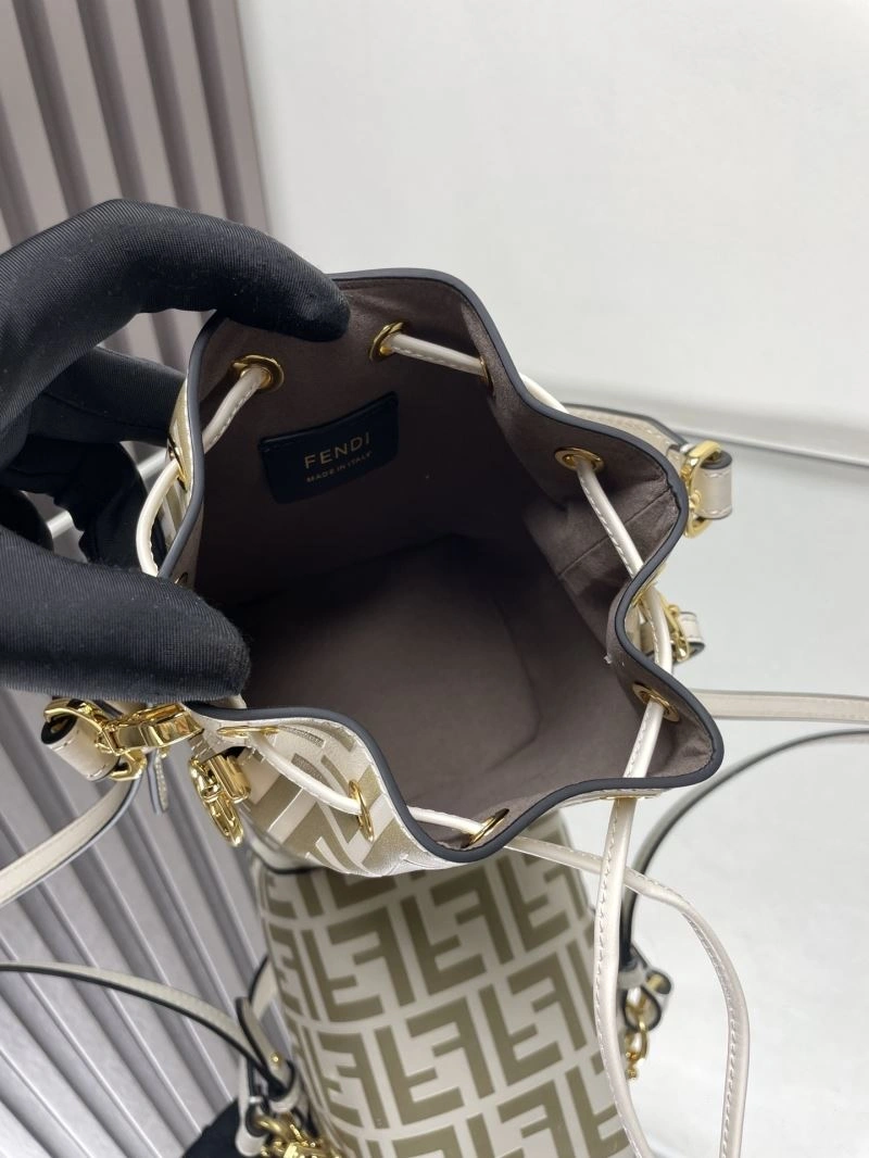 Fendi Bucket Bags Durable 72937