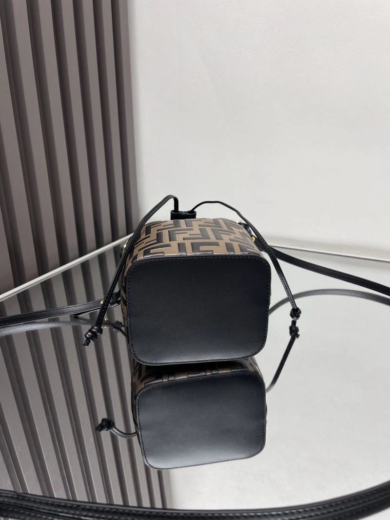 Versatile Fendi Bucket Bags 72946